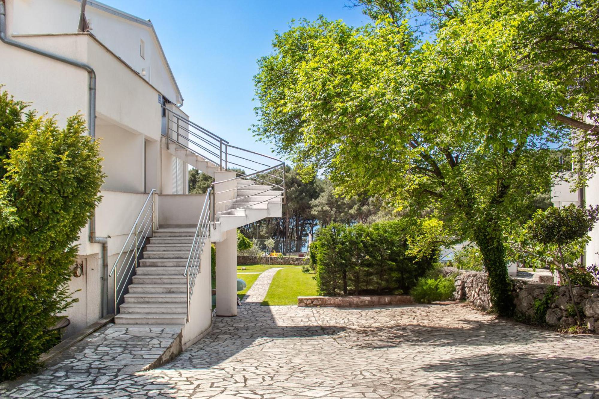 Seaside Apartments Petar Krk Town Exterior photo